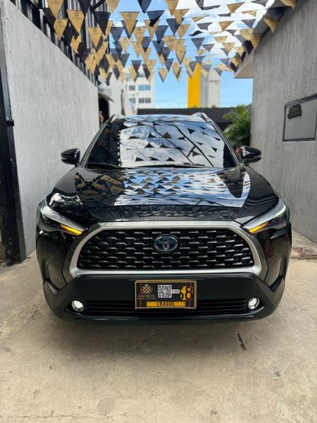 TOYOTA COROLLA CROSS 2023  HIBRIDA  TA  GASOELECTRICA - imagen secundaria 1