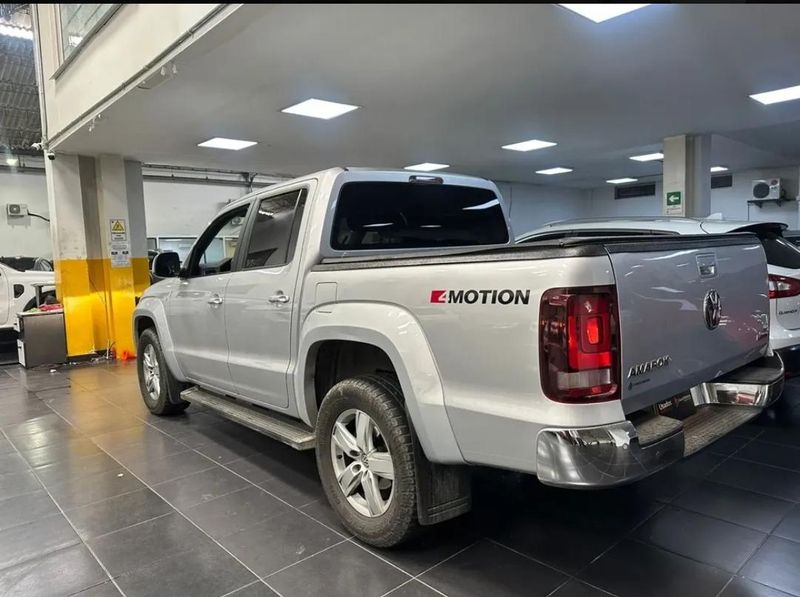 Volkswagen Amarok Highline 2020 - imagen secundaria 1