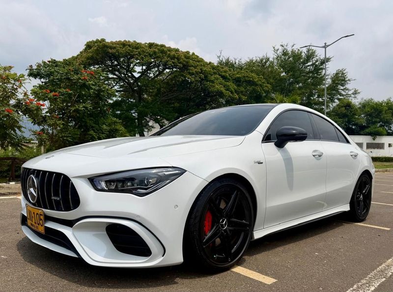 Mercedes benz cla 45S amg 2023 - imagen secundaria 1