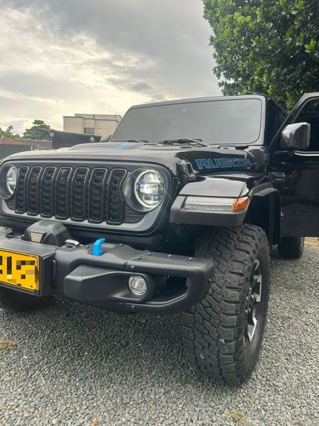 JEEP WRANGLER UNLIMITED RUBICON 4XE TP 2000CC 4X4 2024 - imagen secundaria 2
