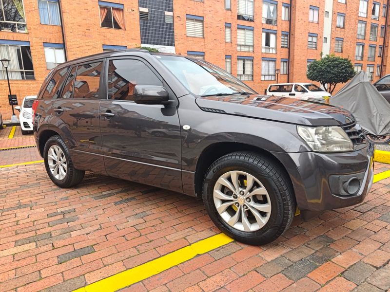 Suzuki Gran Vitara 2.4 - imagen secundaria 1