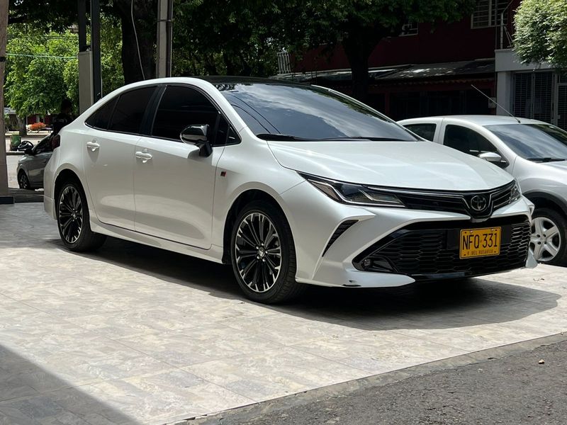 TOYOTA COROLLA GR 2023 - imagen secundaria 2