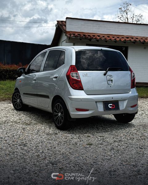 Hyundai I10 Automatico - imagen secundaria 2