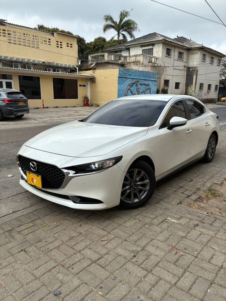 MAZDA 3 TOURING 2023 HYBRID - imagen secundaria 2