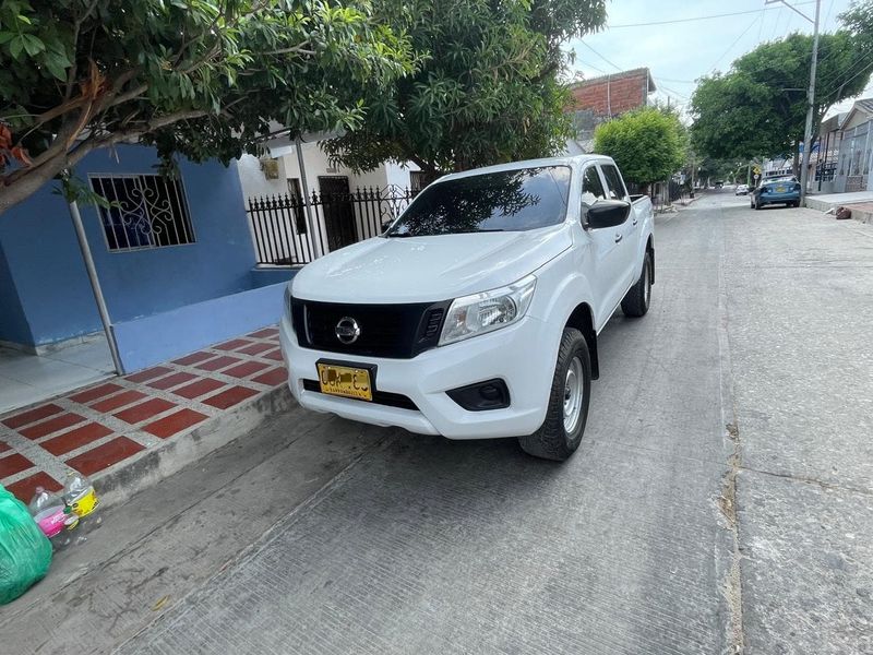 Nissan Frontier 2.5 turbo diesel 4x4 modelo 2020 - imagen 1