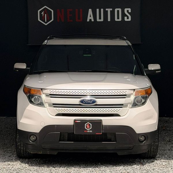 FORD EXPLORER LIMITED 4x4 2015 - imagen secundaria 1