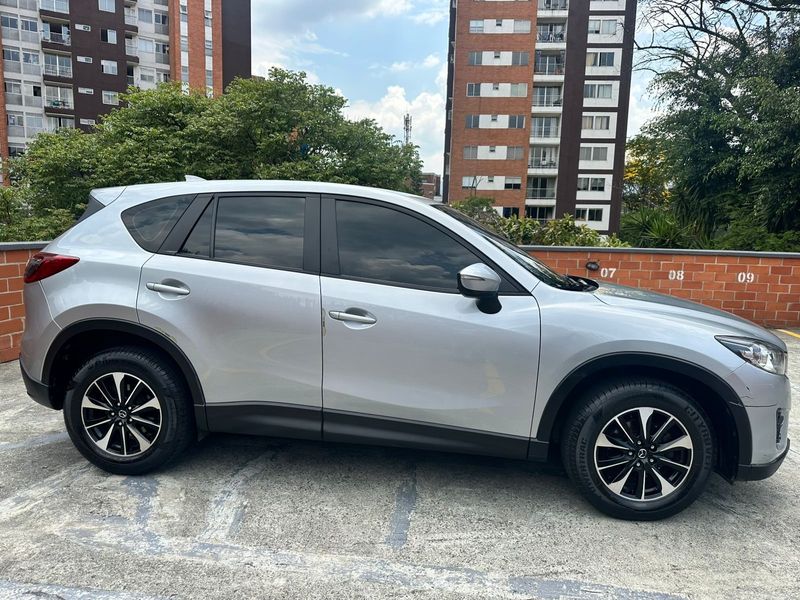Mazda CX 5 Touring - Mod. 2017 - imagen secundaria 1