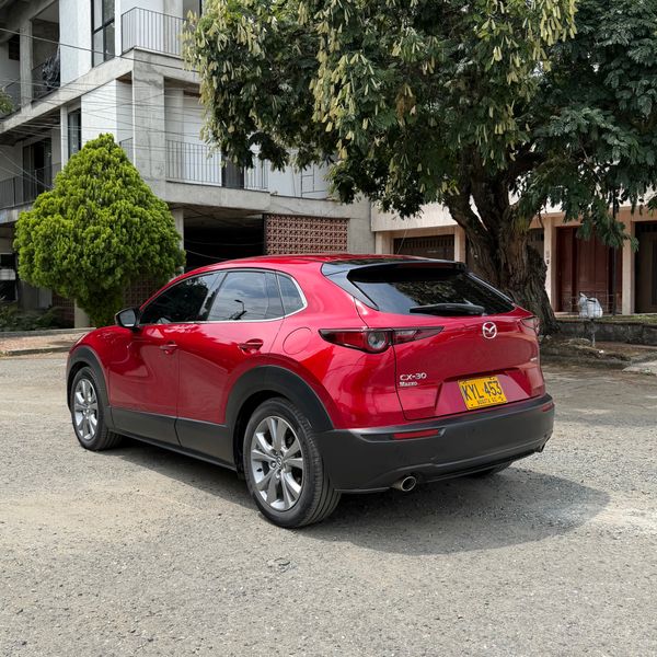 HÍBRIDA BLINDADA Cx30 2023 Gran Touring LX - imagen secundaria 2