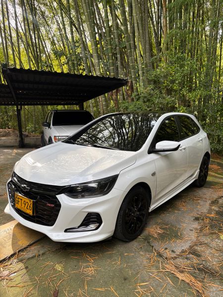 Chevrolet Ónix RS - imagen secundaria 2
