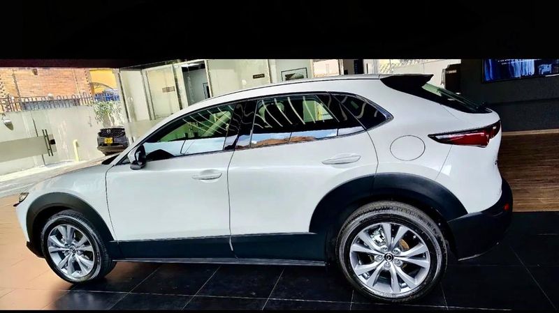 Mazda CX-30 Touring 2.0 Híbrido MHEV Modelo 2027 - imagen secundaria 2