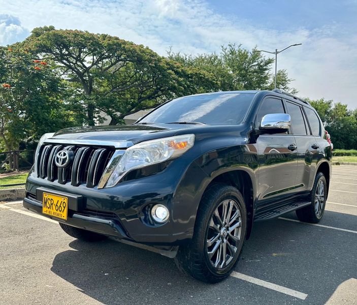 Toyota Prado tx 2013 gasolina 4.0 4x4 - imagen secundaria 1