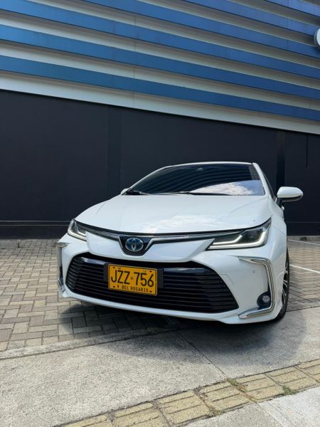 Toyota Corolla SE.G HIBRIDO 1.8 cc - imagen secundaria 1