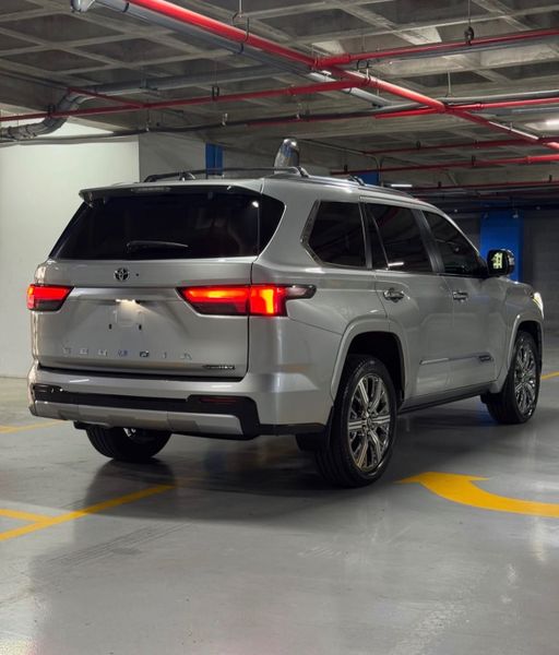 Toyota Sequoia Capstone 2026 ENTREGA INMEDIATA - imagen secundaria 2