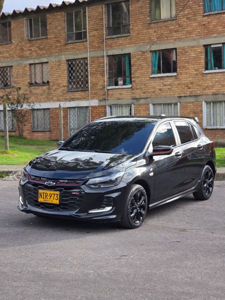 Chevrolet onix rs 2024 - imagen secundaria 1