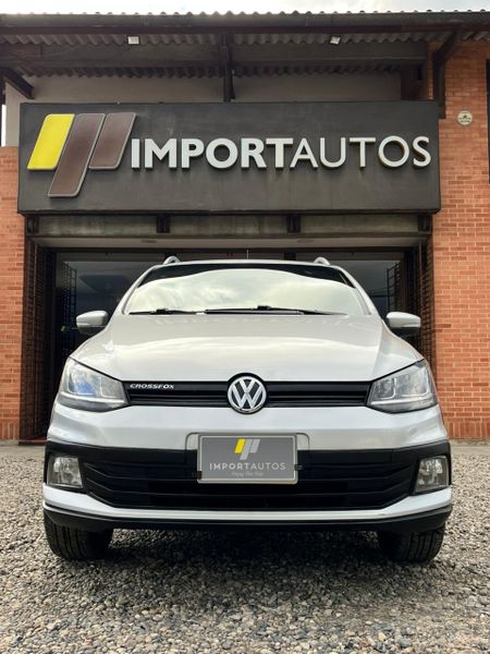 Volkswagen Cross Fox 1.6 2017 - imagen secundaria 2