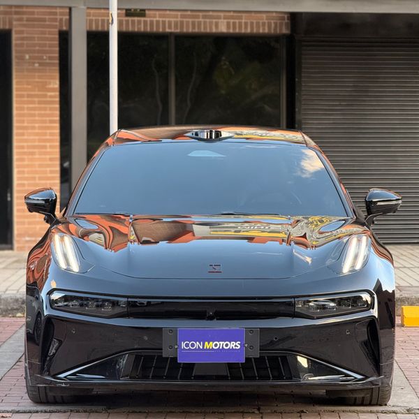 Zeekr 001 2025 Versión Performance  AWD Full - imagen secundaria 1