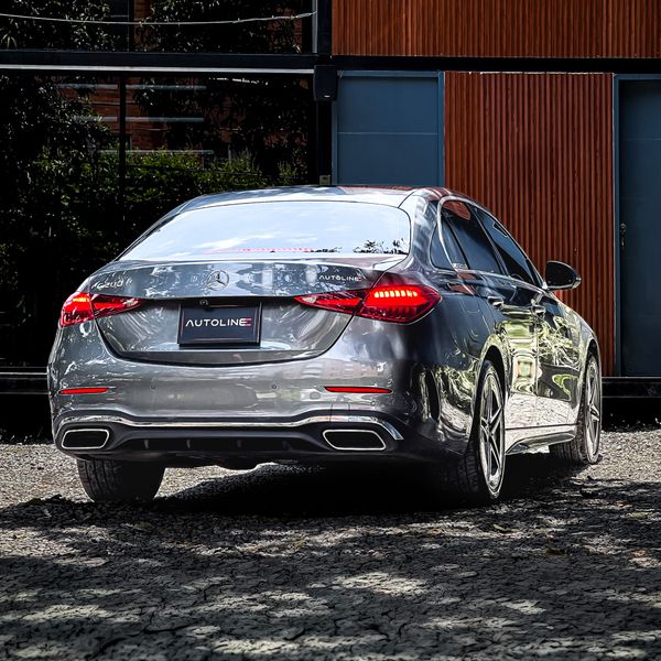 Mercedes Benz C200 AMG Line 2025 - imagen secundaria 2