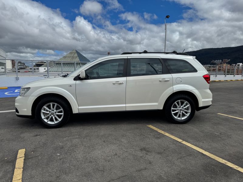 DODGE JOURNEY SXT - imagen secundaria 2