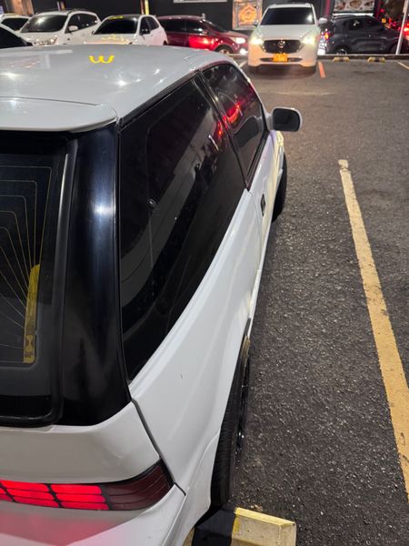 Suzuki Swift Twicam 1.3 mod 93 - imagen secundaria 2