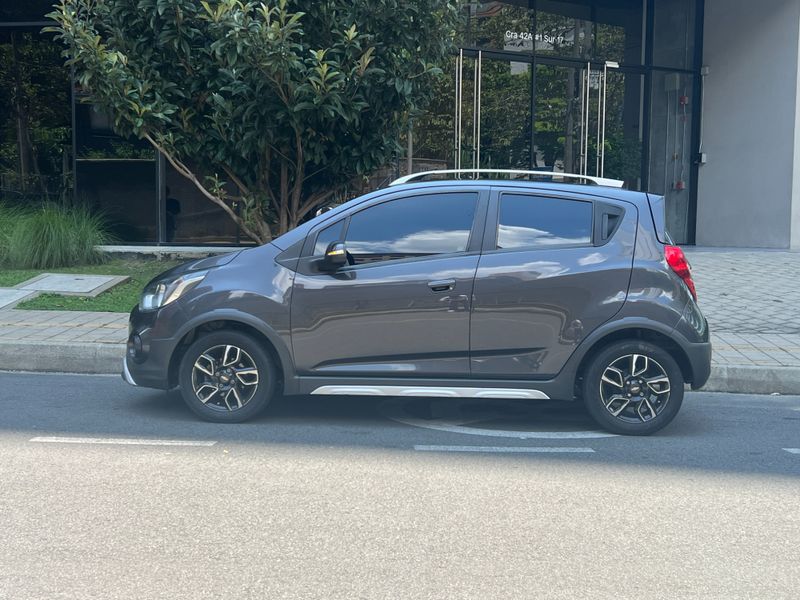 Chevrolet Spark GT 1.2 Active 2019 - imagen secundaria 1