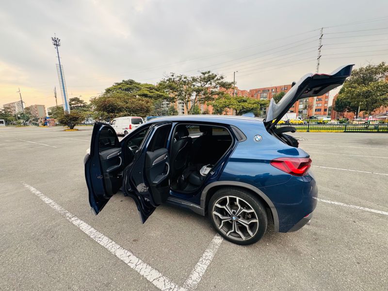 BMW x2 sDrive 20i M - imagen secundaria 1