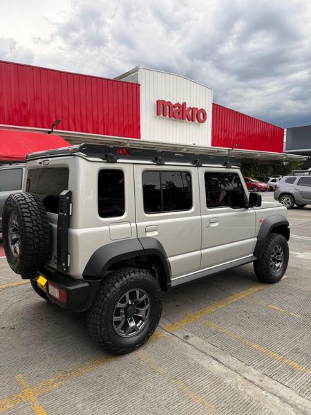 Suzuki Jimny 5 puertas GLX AT 2025 - imagen secundaria 2