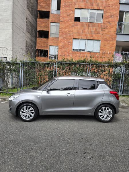 suzuki swift hibrido 1.2cc mecanico - imagen secundaria 1