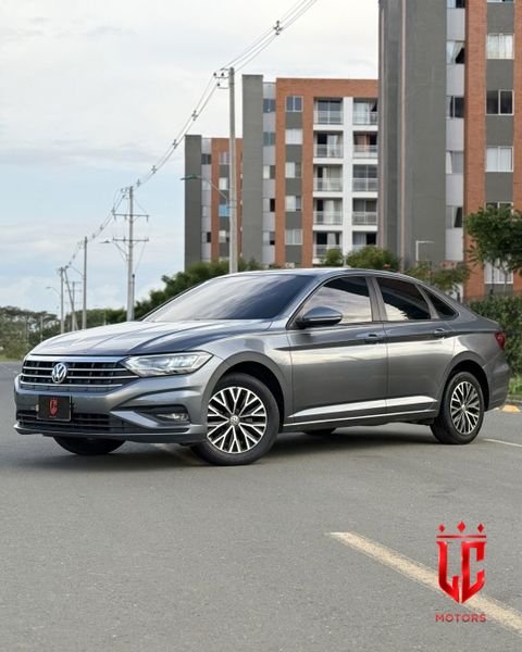VOLKSWAGEN JETTA HIGHLINE - imagen secundaria 2