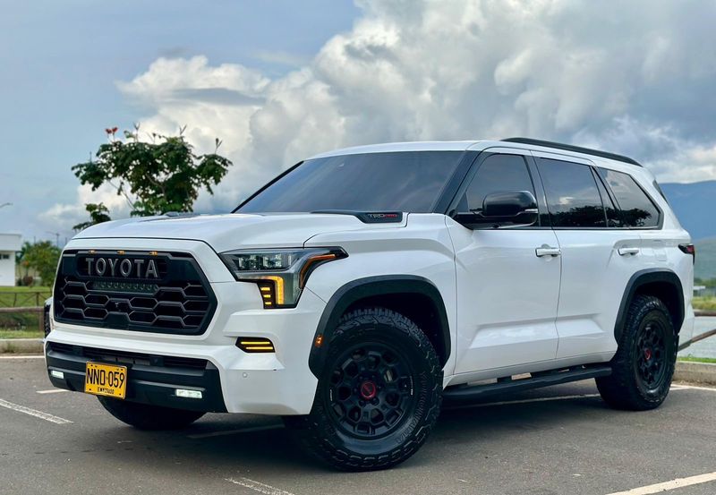 Toyota Sequioa TRD PRO HÍBRIDA 2023 - imagen 1