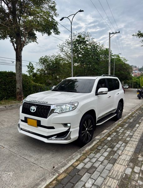 TOYOTA PRADO TXL 2018 - imagen 1