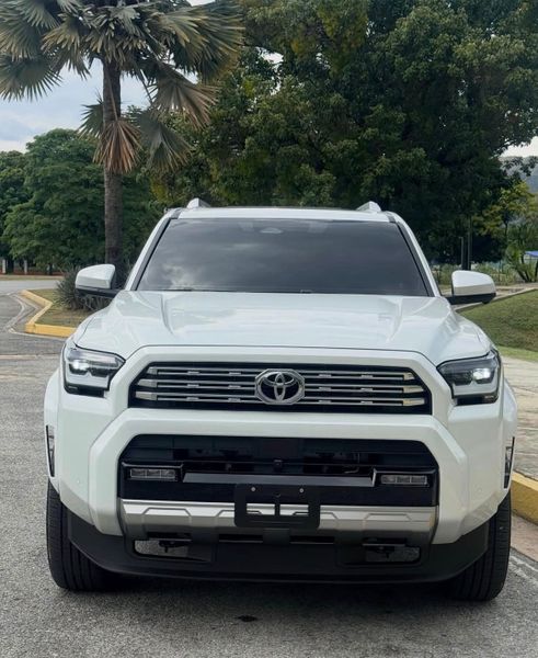 toyota 4runner limited 2026 no permuta - imagen secundaria 1