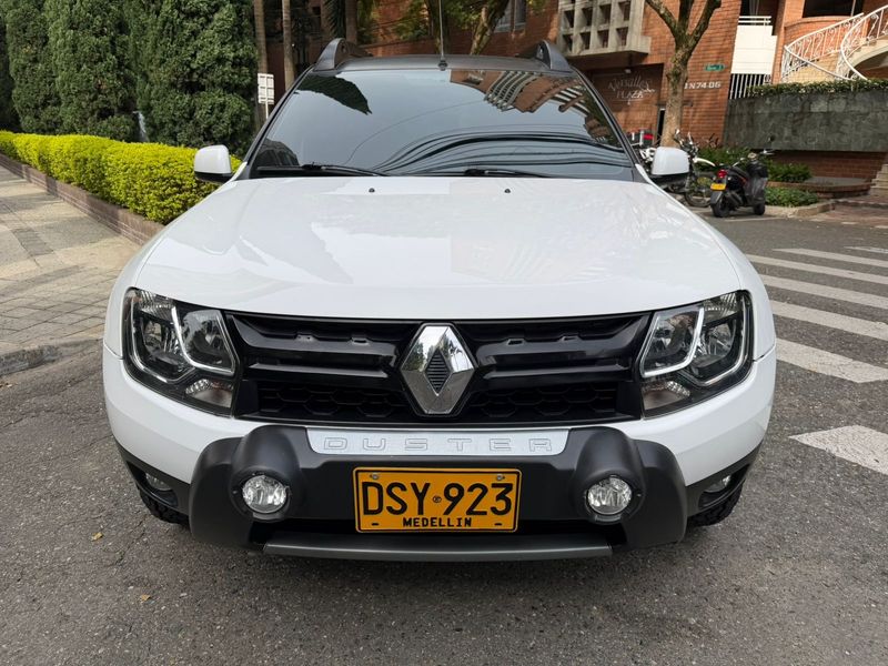 Renault Duster 2.0 Dynamique Dakar At 2017 - imagen secundaria 1