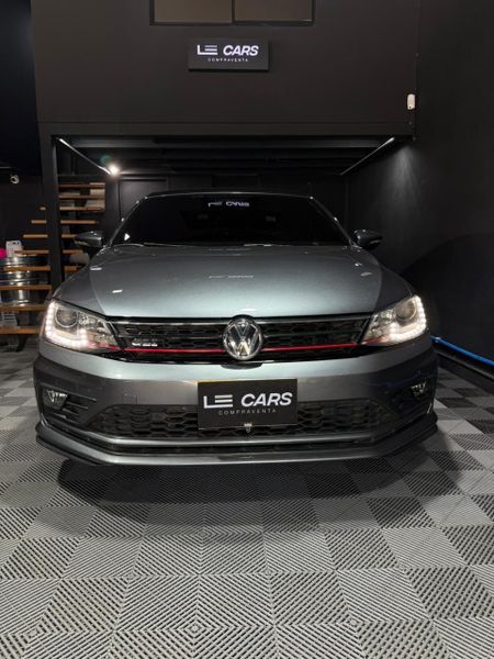 Volkswagen Jetta Gli 2018 - imagen secundaria 1