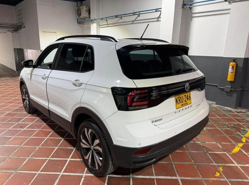 Volkswagen Tcross Trendline 2021 - imagen secundaria 2