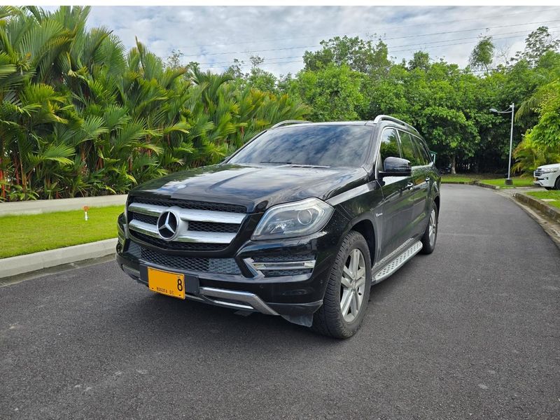 Mercedes Benz GL500 2016