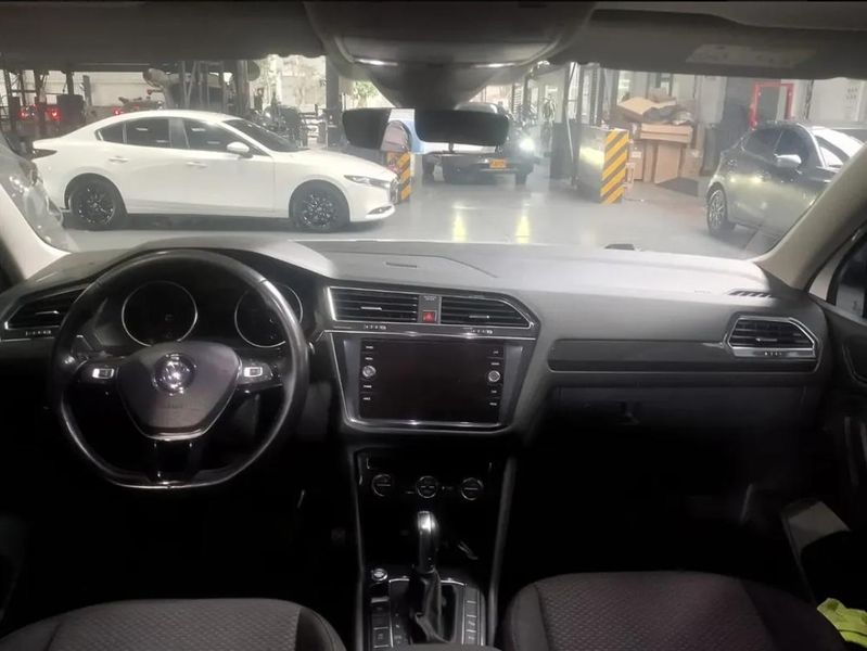 Volkswagen Tiguan Allspace Comfortline 2018 - imagen secundaria 1