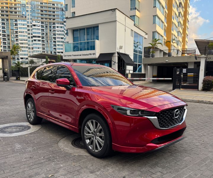 Mazda Cx5 Grand Touring 2.5 Signature 4x4 - imagen secundaria 1