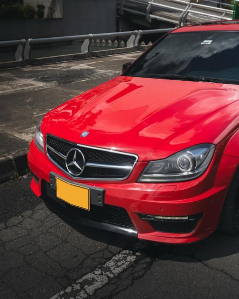 Mercedes Benz C63 AMG 2013 - imagen secundaria 1