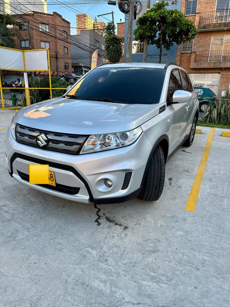 SUZUKI VITARA ALL GRIP 4X4 2018 AT - imagen secundaria 1