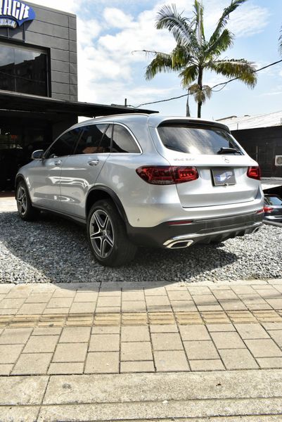 Mercedes Benz glc300e 2022 - imagen secundaria 2