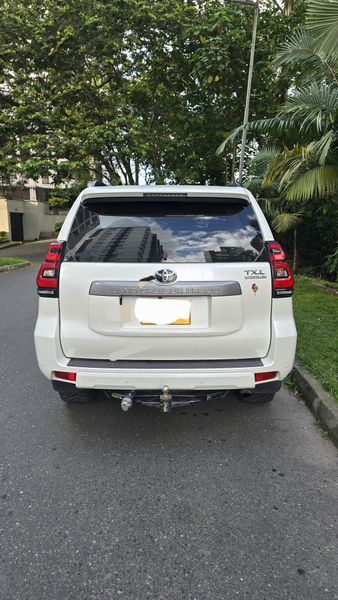 Toyota Prado Txl 2022 - imagen secundaria 2