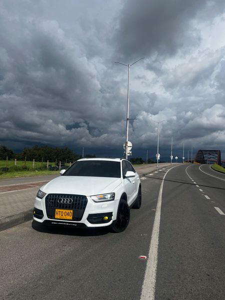 Audi Q3 2.0T 2014 - imagen secundaria 2