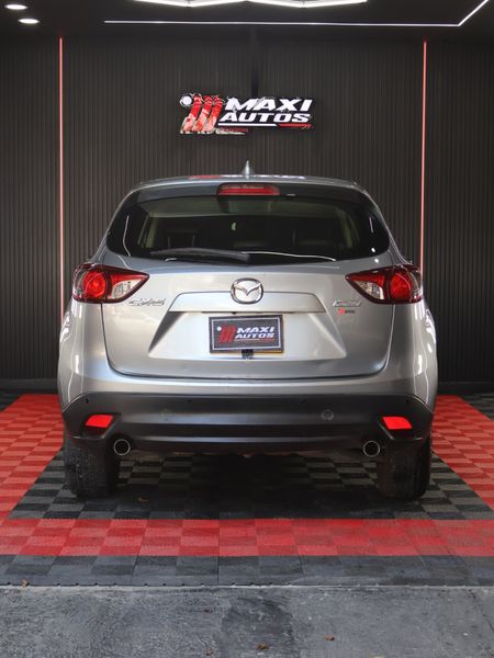 MAZDA CX-5 TOURING 2014 2.0L AUTOMATICA 4X2 PLATA KMS 124.000 - imagen secundaria 2