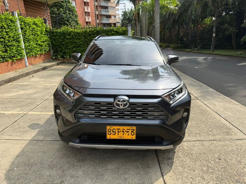 TOYOTA RAV4 LIMITED 4X4 2020 AUTOMÁTICA - imagen secundaria 1