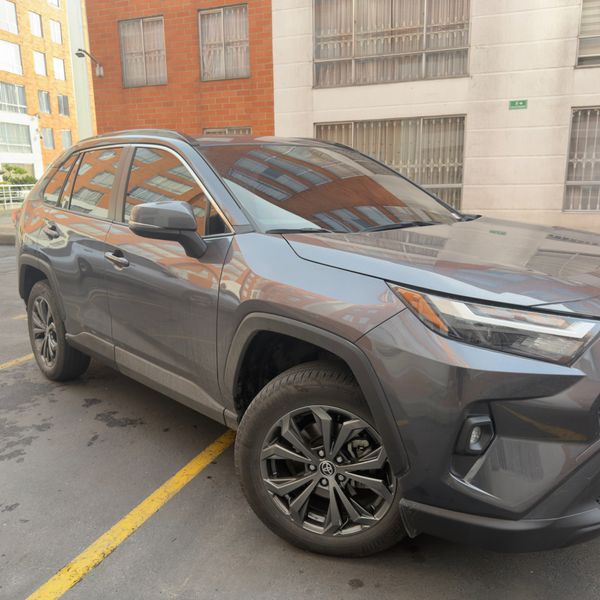 Toyota Rav4 modelo 2024 Híbrida - imagen secundaria 1