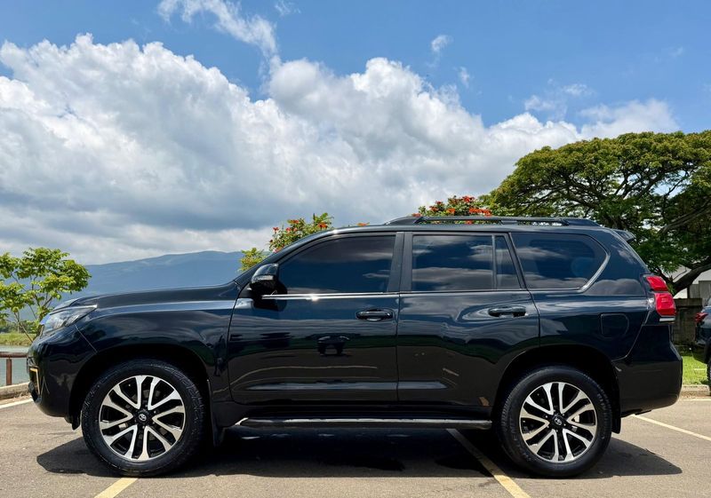 Toyota prado TXL 2013 - imagen secundaria 2