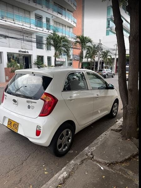 Kia picanto ex - imagen secundaria 1