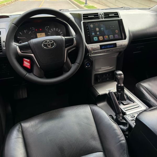TOYOTA PRADO TXL II 3.0 DIÉSEL  2019 - imagen secundaria 2