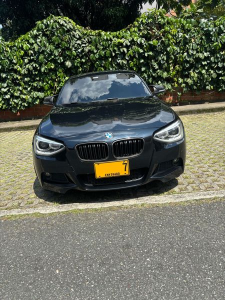 BMW 118i 2015 1.6T - imagen secundaria 2