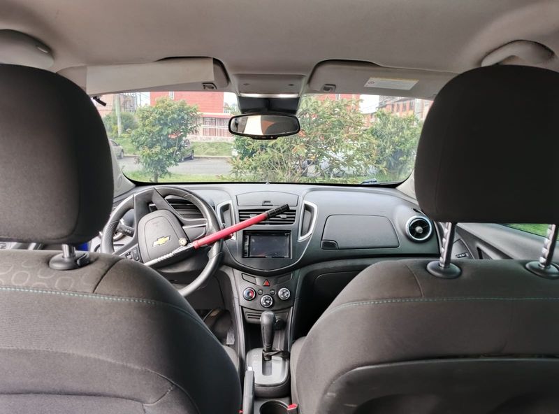 chevrolet tracker - imagen secundaria 2